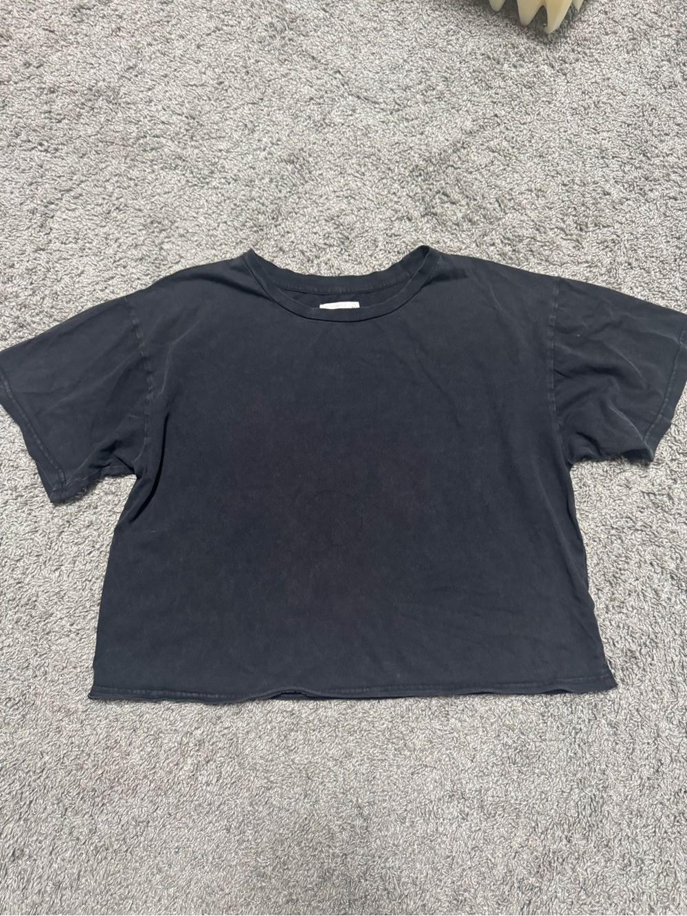 Uncharted treads cropped tshirt XL